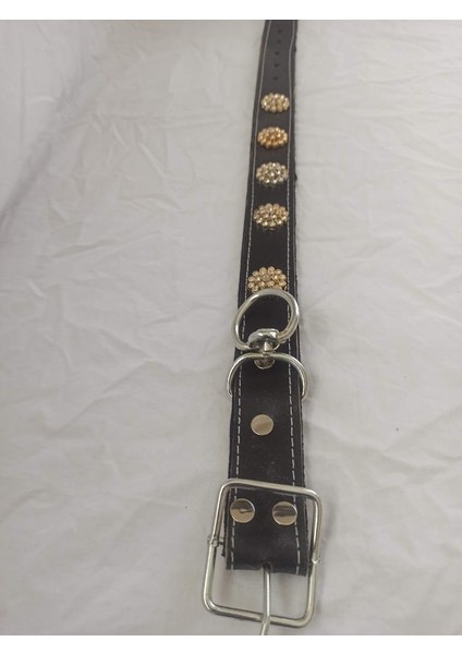 Deri Iç Kısmı Silikonlu Süslü El Işlemeli Köpek Tasmasi Boy 60 -65-70 cm En 4 cm