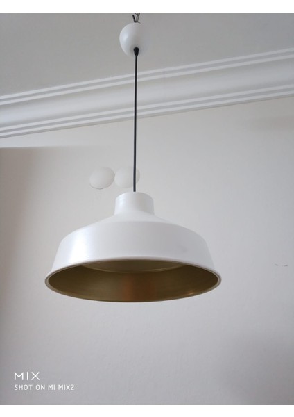 Retro Metal Beyaz Içi Gold Dekoratif Tekli Sarkıt Avize Çap: 30 cm