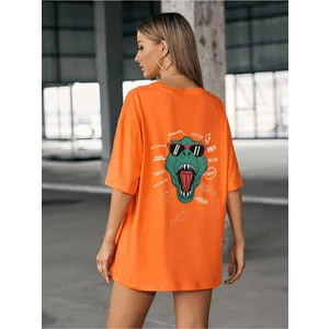 Sırt Baskılı Tasarım T-Shirt