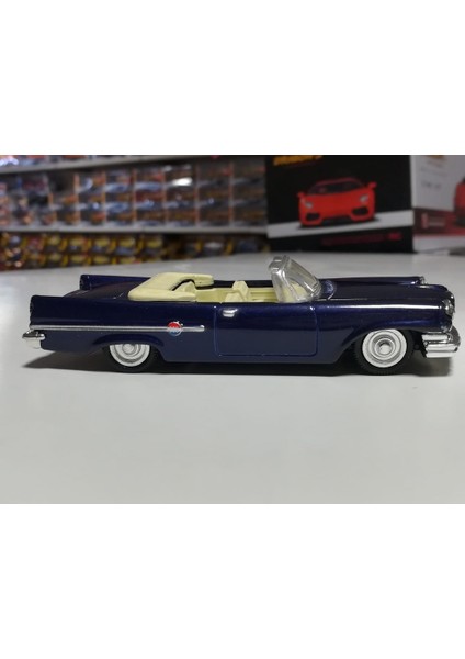 Klasik Metal Model Araba Chrysler 300E 1959 1 : 43 Ölçek fiyatları
