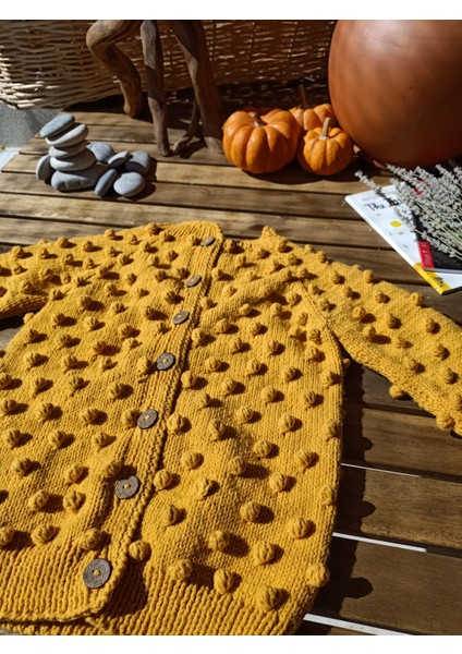 Handmade Ponponlu El Örgüsü Çocuk Hırkası