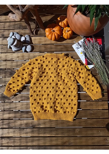 Handmade Ponponlu El Örgüsü Çocuk Hırkası