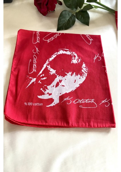 Atatürk Portreli ve Imzalı Kırmızı Renk %100 Cotton Bandana Fular modelleri