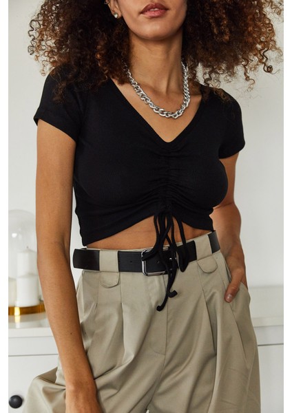 Siyah Önü Büzgülü Kısa Kol Bluz 2YXK2-46095-02 fiyatları