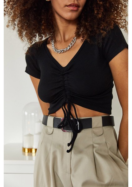 Siyah Önü Büzgülü Kısa Kol Bluz 2YXK2-46095-02 fırsatları
