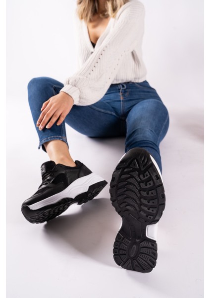 Kadın Sneaker Siyah Beyaz Düz Taban Ortapedik İç Taban ile Rahat 0012140 indirimleri