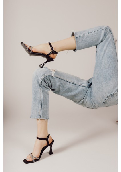 Siyah Sultan Kadın Topuklu Ayakkabı 0012345 fiyatları