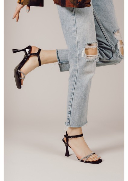 Siyah Sultan Kadın Topuklu Ayakkabı 0012345 modelleri