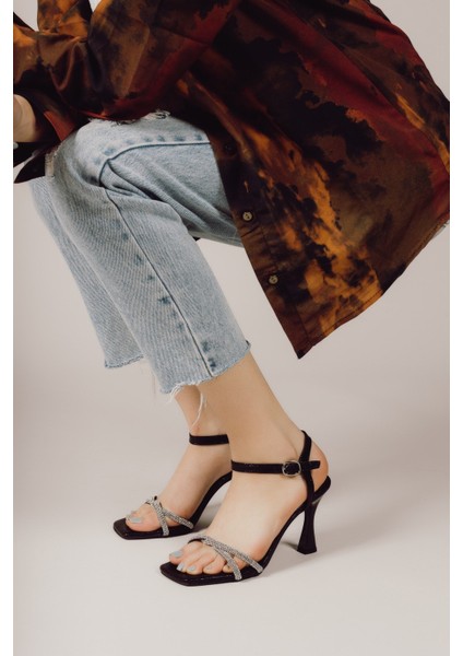 Siyah Sultan Kadın Topuklu Ayakkabı 0012345 fırsatları