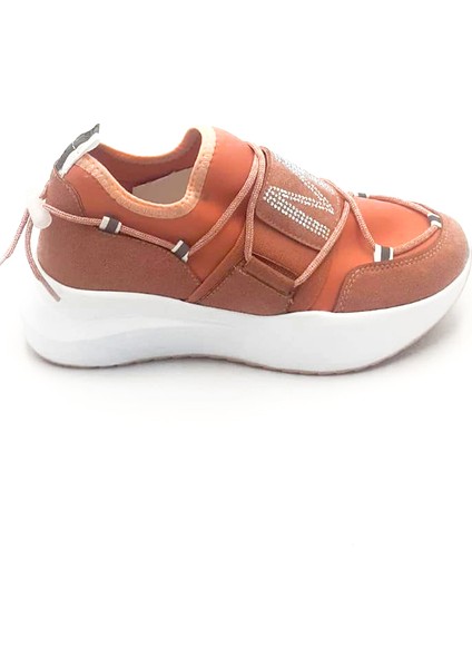 Mk Model Lastik Bağcıklı Taş Detaylı Kadın Spor Ayakkabı fiyatları