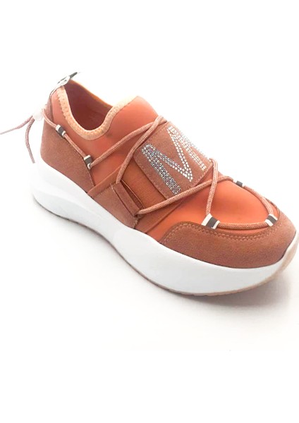 Mk Model Lastik Bağcıklı Taş Detaylı Kadın Spor Ayakkabı fırsatları