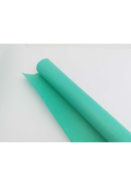 Magenta Renginde 1 mm Kalınlığında Ince Keçe (1 mt x 85 cm Boyutunda)