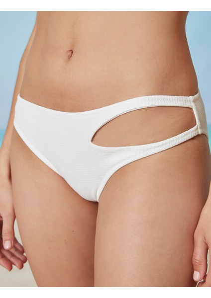 Pencere Detaylı Bikini Alt