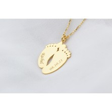 Glorria Kişiye Özel Isim ve Tarihli Bebek Ayak Izi Gümüş Kolye