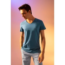 DeFacto Slim Fit V Yaka Basic Kısa Kollu %100 Pamuk Tişört M4791AZ22SP