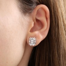 Mia Vento Pırlanta Montür Parıltılı Baget Güneşi Gümüş Küpe