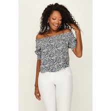 Select Moda Kadın Mavi Desenli Madonna Yaka Crop Bluz