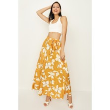 Select Moda Kadın Hardal Desenli Kuşaklı Volanlı Uzun Etek