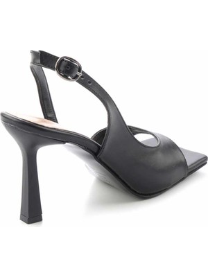 Bambi Siyah  Kadın Klasik Ayakkabı K055271908
