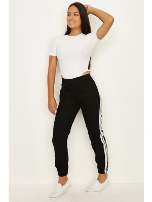 Select Moda Kadın Siyah Kontrast Şerit Detaylı Jogger Pantolon