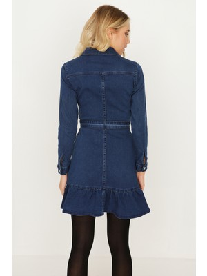 Select Moda Kadın Mavi Önden Düğmeli Kuşaklı Etekleri Fırfırlı Denim Elbise
