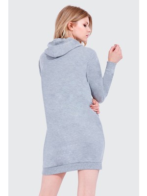 Select Moda Kadın Gri Önü Yazı Detaylı Kapüşonlu Sweat Elbise