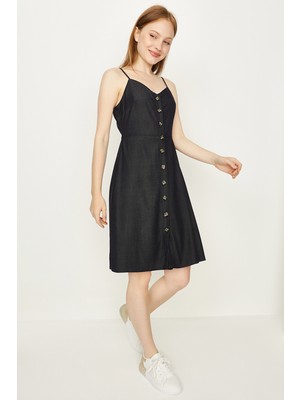 Select Moda Kadın Koyu Mavi Askılı Düğmeli Mini Denim Elbise