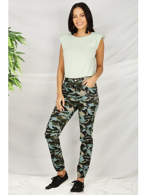 Select Moda Kadın Haki Zincir Detay Paçası Lastikli Kamuflaj Desen Kargo Pantolon