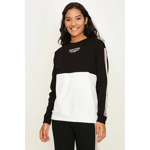 Select Moda Kadın Siyah Renk Bloklu Kolları File Detaylı Basic Örme Sweatshirt