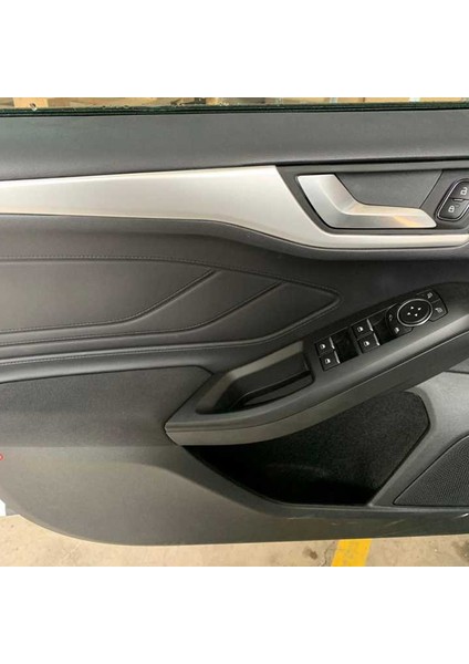 Ford Focus 2019+ Panel Kaplama Kalın Model - Silver ( Abs )