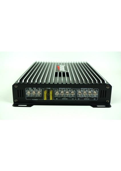 4000W 70.4   Amfi