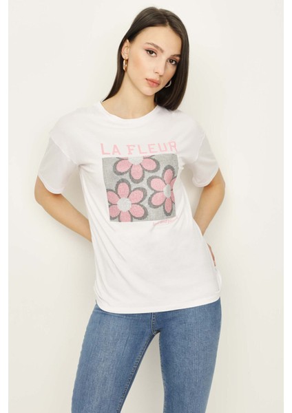 Kadın Siyah Taş Baskılı Basic T-Shirt