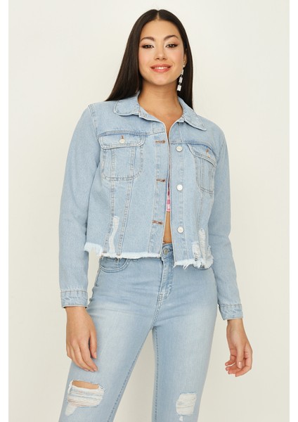 Select Moda Kadın Açık Mavi Düğmeli Etek Ucu Püsküllü Crop Denim Ceket