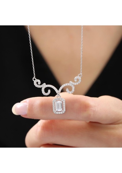 Pırlanta Montür Işıltılı Sade Güzellik Asalet Mührü Gümüş Mini Set fiyatları