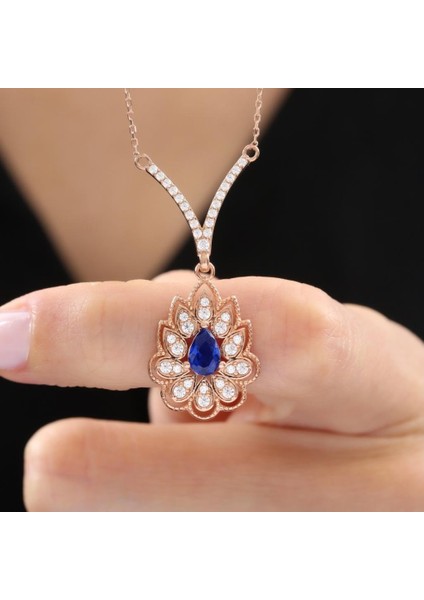 Pırlanta Montür Lotus Çiçeği Sentetik Safir Zarafet Mührü Rose Renk Gümüş Mini Set fiyatları