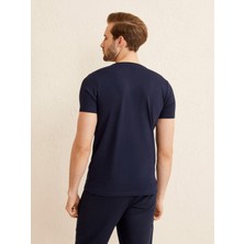 Xint V Yaka Slim Fit Modal Basic T-Shirt