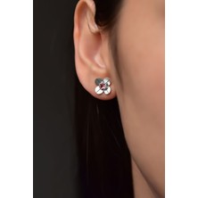 Papatya Silver 925 Ayar Gümüş  Kaplama Hediyeli Zirkon Taşlı Haziran Ayı Doğum Taşlı Frezya Çiçeği Küpe