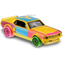 Hot Wheels Hot Wheels Tekli Arabalar 67 Ford Mustang Coupe FYC26