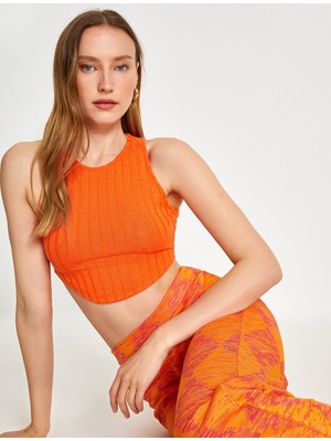 Koton Crop Atlet Halter Yaka Turuncu Renk XL Kadın Hafif Tasarım ve Nefes Alabilir Kumaş