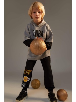 DeFacto Erkek Çocuk NBA Lisanslı Regular Fit Kapüşonlu Renk Bloklu Sweatshirt X1050A622SP