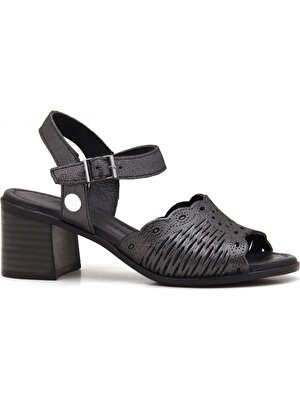 Mammamia D22YS-1035 Hakiki Deri Kadın Sandalet - Siyah Çelik