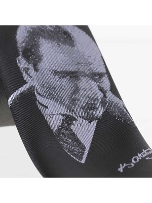 Gaffy Atatürk ve Imza Desenli Dokuma Siyah Kravat