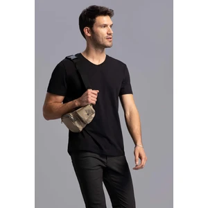 Slim Fit V Yaka Basic Pamuklu Penye Tişört M7668AZ21SP