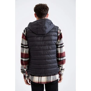 Dik Yaka Kapüşonlu Su İtici Hafif Şişme Yelek N4652AZ21AU