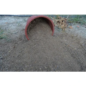 15 Lt (10 Kg)  Doğal Tinli Bahçe Topraği (3'te 1 Keçi̇ Gübresi̇ Katkili)