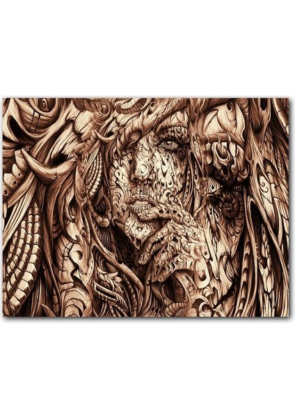 Cakatablo Desenler Arasında Gizli Kadın Yüzü