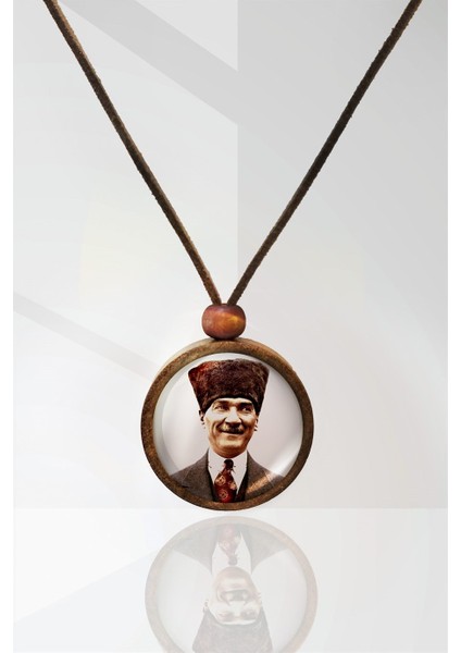 Atatürk Ahşap Kolye