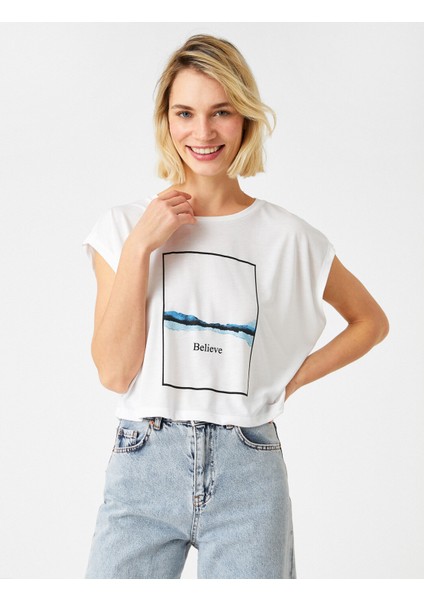2YAK13965EK Yuvarlak Yaka NormalKalıp Koyu Beyaz Kadın T-Shirt modelleri
