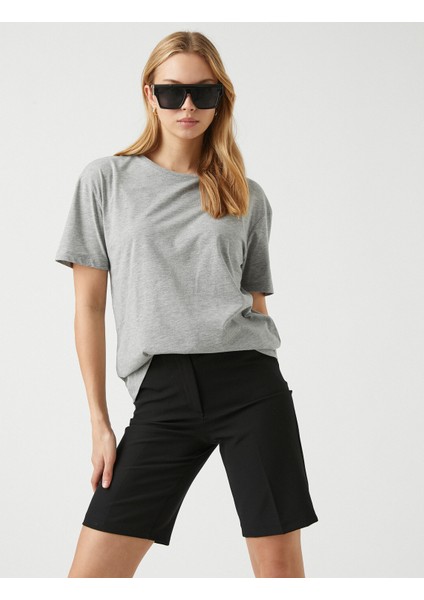 Oversize Bisiklet Yaka Kısa Kollu Tişört