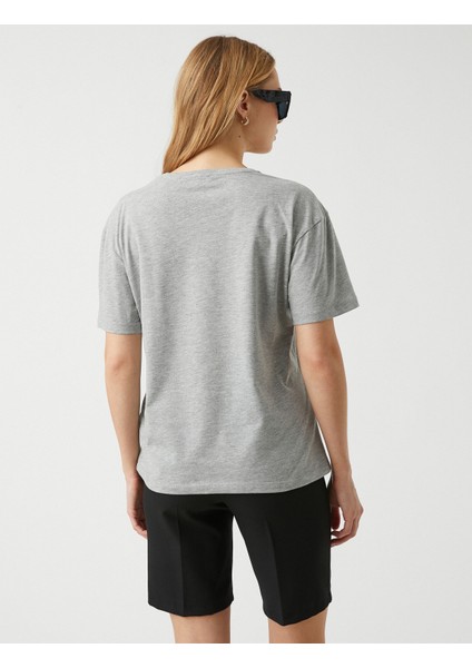 Oversize Bisiklet Yaka Kısa Kollu Tişört fırsatları